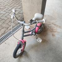 bicicletta da bambina con ruote di 12"