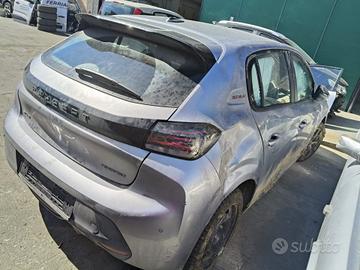 PEUGEOT 208 IBRIDA RICAMBI
