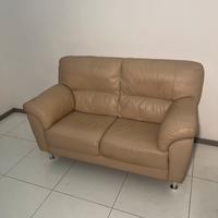 Divano pelle beige/crema