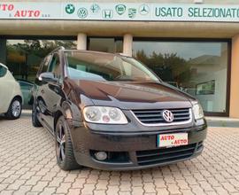 Volkswagen TOURAN 1.9TDI 101CV HIGHLINE EURO4 UNIP