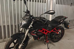 Moto Benelli 125 pochi km