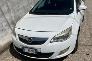 Opel astra 2011 1.7 diesel
