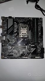 Kit Gaming AMD Ryzen Scheda Madre B650M Socket AM5