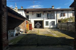 CASA INDIPENDENTE A PRALBOINO