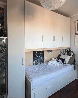 Letto BRIMNES IKEA con 2 cassetti.