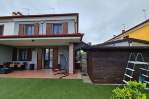 Immobile in asta di 126 m² con 4 locali e box auto