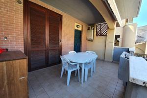 Rif.87 Ampio bilocale a pochi passi dal mare