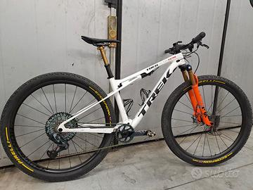 Trek supercaliber 9.9 axs