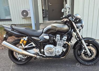 Yamaha XJR 1300 - 2010