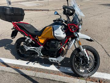 Moto Guzzi V85TT anno 2024 Evocative