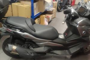 MAXI SCOOTER VOGE SR MAX 400  COME NUOVO