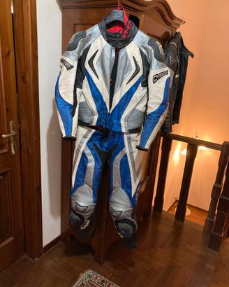 Tuta spike divisibile in pelle