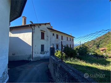 Stabile-Palazzo a Duno