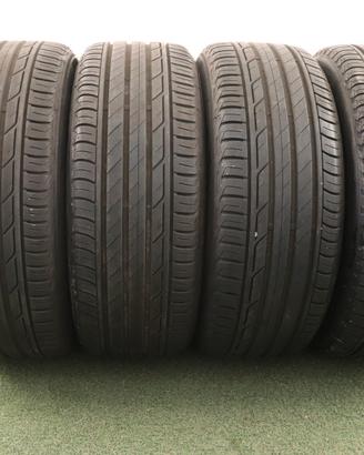 Gomme Bridgestone Turanza 215 50 18 estate