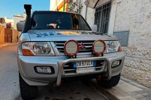 Mitsubishi pajero