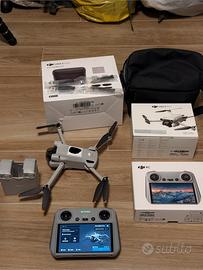 Drone DJI Mini Pro 3 Fly More Combo con DJI RC