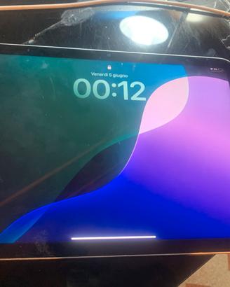 IPAD 10