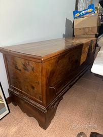 Cassapanca d'epoca del '600 originale