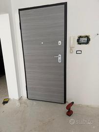 Porta blindata ad alta sicurezza su misura