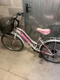 Biciclette per ragazzina
