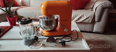 impastatrice e frullatore 
