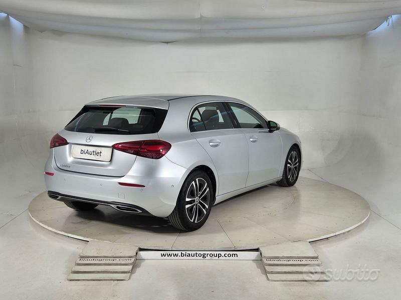 Mercedes-Benz A 200 D 2023 photo 4