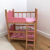 Lettino in legno per bambole