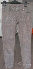 Pantaloni donna, tipo jeans, Benetton, TG 42