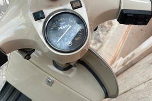 Piaggio Vespa P 200 E - 1982