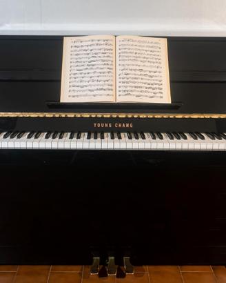 Pianoforte verticale Young Chang