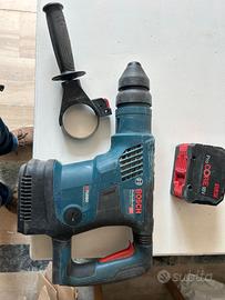 BOSCH MARTELLO PERFORATORE TASSELLATORE A BATTERIA