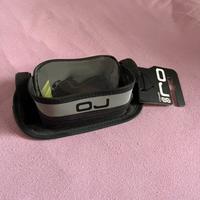 Porta oggetti e porta telefono impermeabile