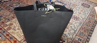 borsa in vera pelle nera Furla grande 