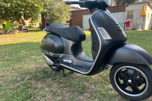 Vespa 200 gt