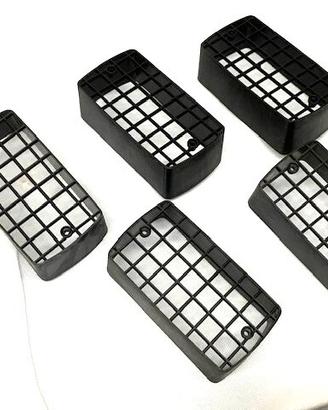 GRIGLIE PARA SASSI PER FARO FANALE POSTERIORE NERO