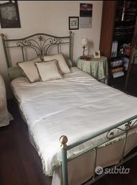 letto 1 piazza e mezza in ferro battuto e accessor