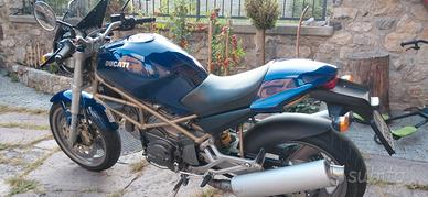 Ducati Monster 750