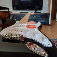 Chitarra elettrica nuova imballata