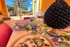 Villetta a pochi metri dal mare