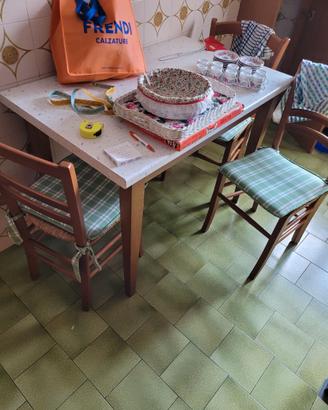 Cucina completa di elettrodomestici