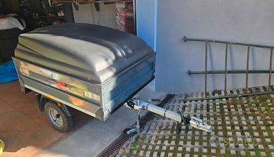 Rimorchio per auto