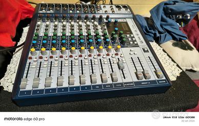 mixer soundcraft signature 12 mkt pari al nuovo 