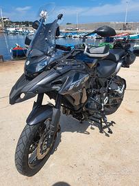 benelli trk 502X