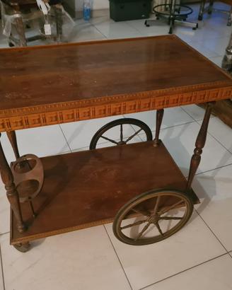 Carrello portavivande
