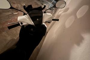 Vendita scooter yahama xenter 125cc