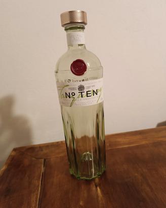 Bottiglia vuota Gin tanqueray 