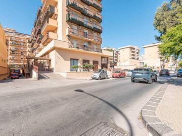 Panoramico appartamento via Messina Marina