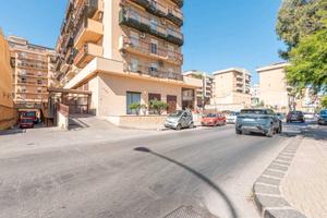 Panoramico appartamento via Messina Marina