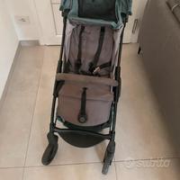 Passeggino da viaggio Must m2