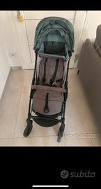 Passeggino da viaggio Must m2